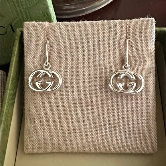 NWT Gucci interlocking GG sterling silver earrings with pouch and box